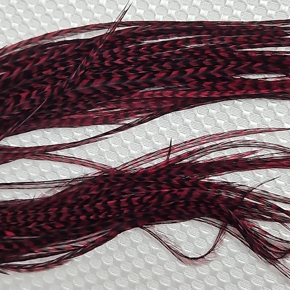 NATURAL VARIANT GRIZZLY ROOSTER FEATHER EARRING 11-14INCH RED-WHITE-BLACK - Picture 6 of 8